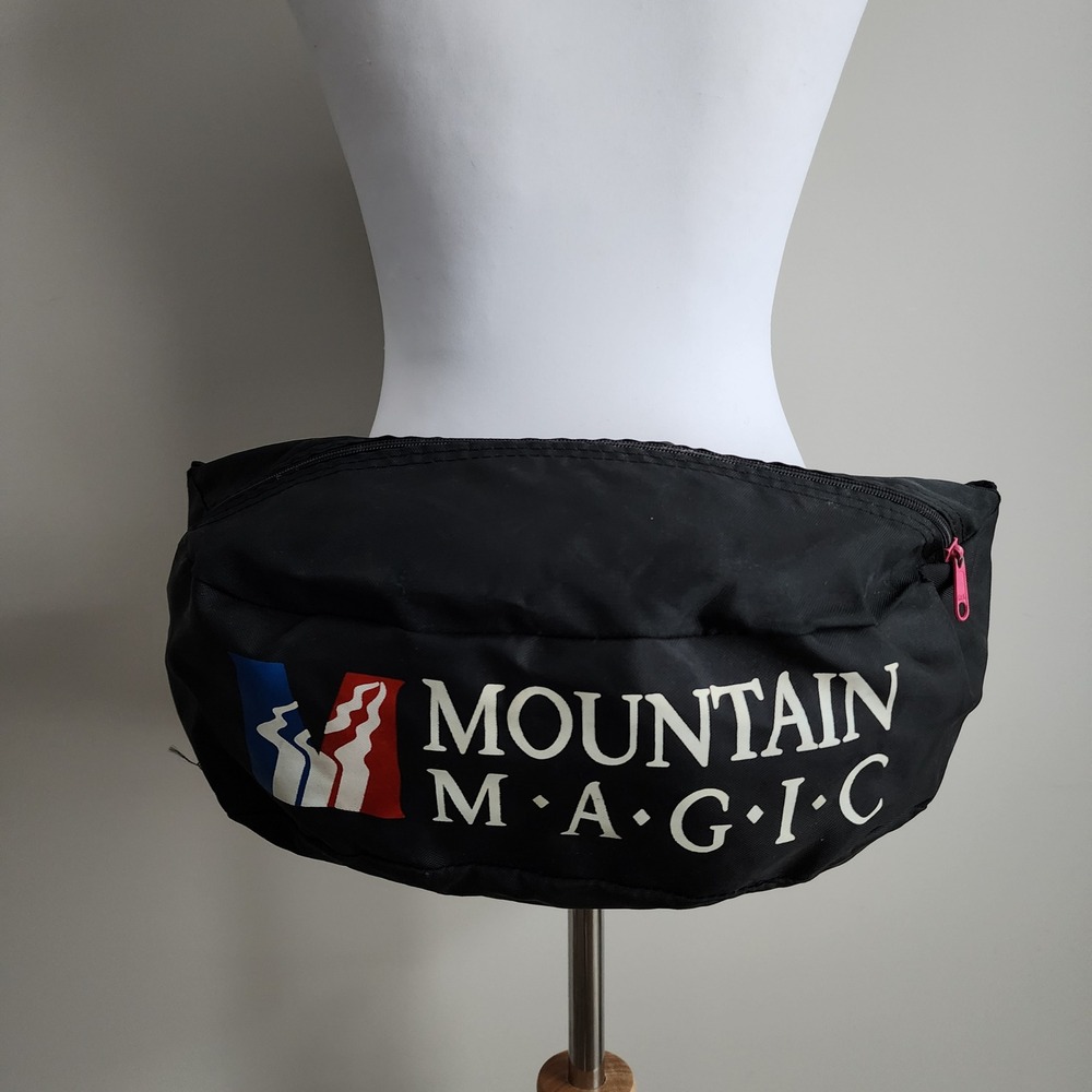 VTG‎ 90s Mountain Magic Fanny Pack Large Big Retro Gorpcore Travel Waist Bag Ski